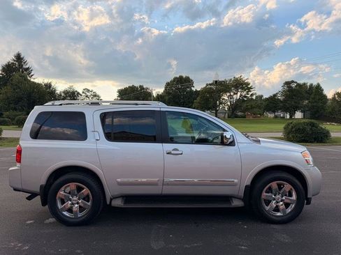 Used 2012 Nissan Armada Platinum AWD/4WD image 5
