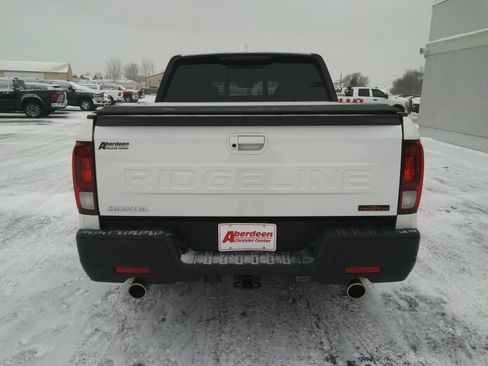 Used 2024 Honda Ridgeline TrailSport image 6