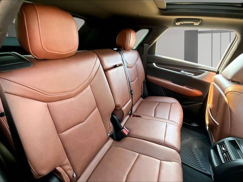 Certified 2023 Cadillac XT5 Premium Luxury AWD/4WD image 28