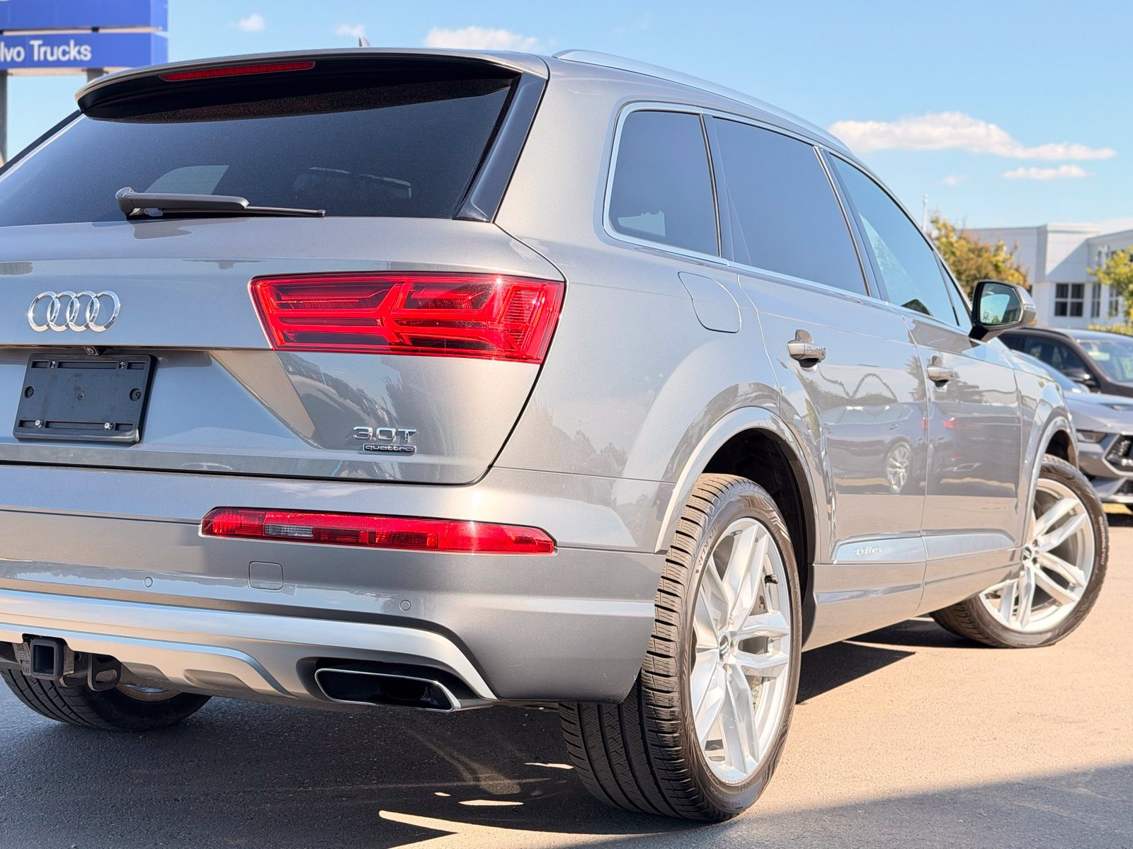 Used 2018 Audi Q7 3.0T Prestige w/ Prestige Package AWD/4WD image 6