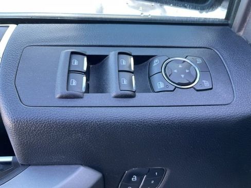 Used 2020 Ford F150 Platinum w/ Equipment Group 701A Luxury image 10