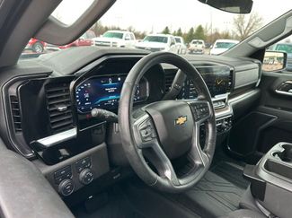 Used 2023 Chevrolet Silverado 1500 LT video 2