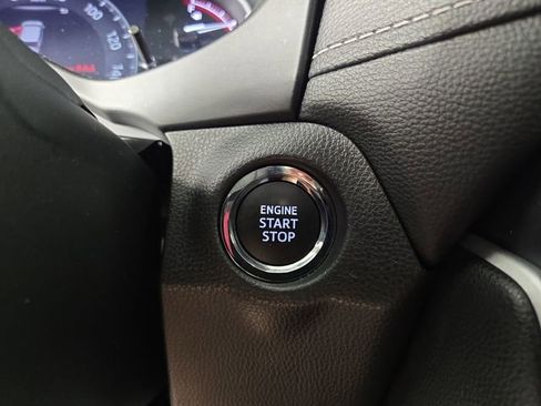 Used 2025 Toyota RAV4 XLE image 24