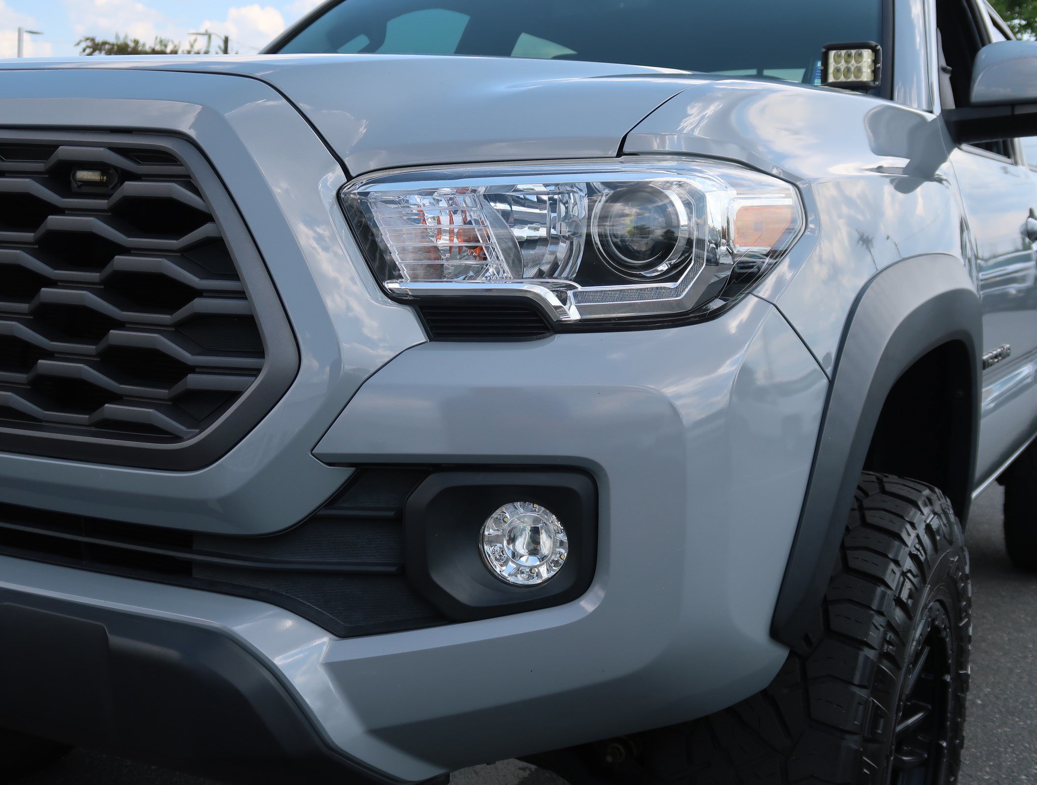 Used 2021 Toyota Tacoma TRD Off-Road AWD/4WD image 6