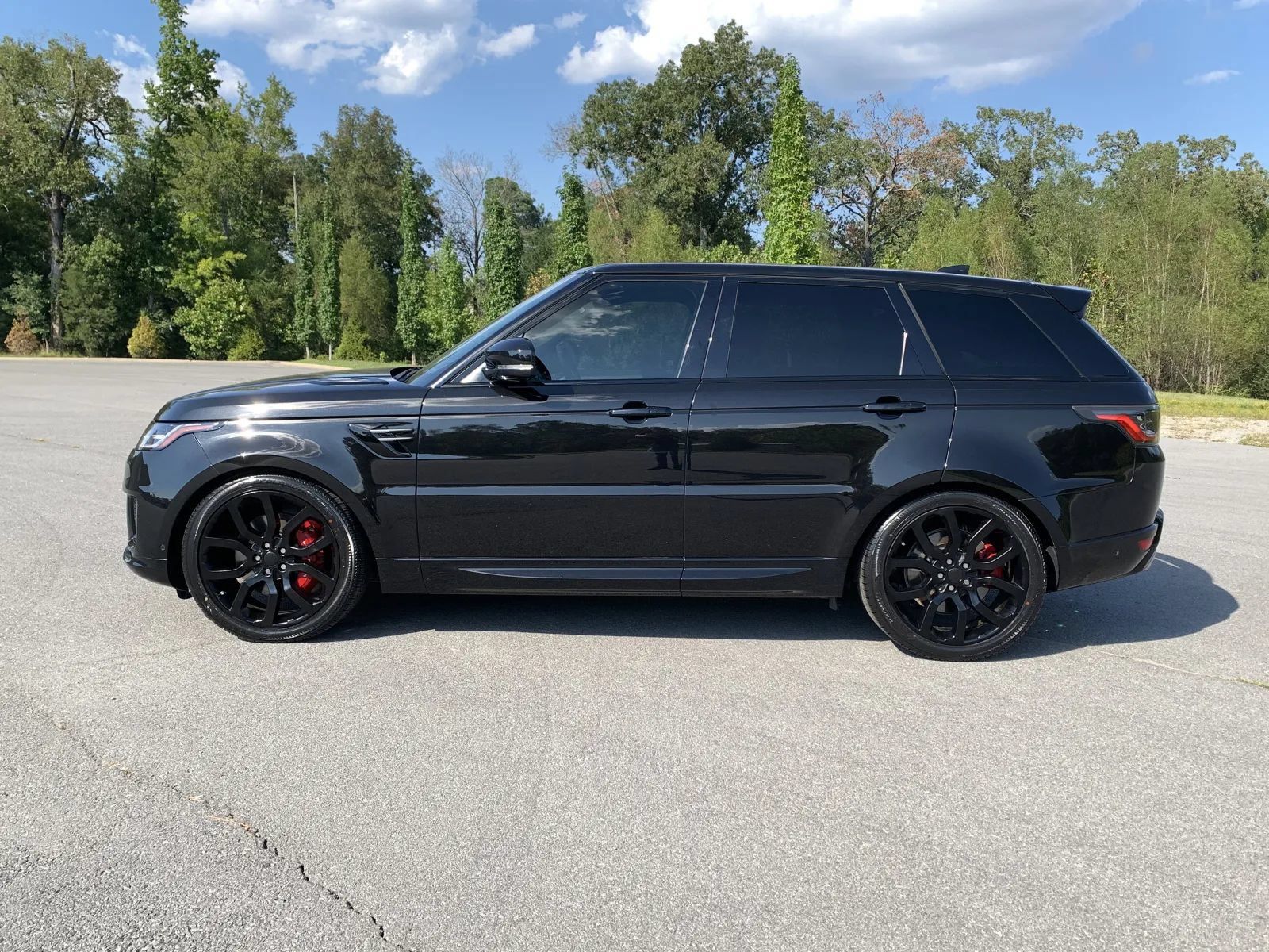 Used 2019 Land Rover Range Rover Sport Supercharged AWD/4WD image 4