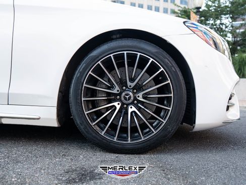 Used 2019 Mercedes-Benz S 560 4MATIC Sedan image 9
