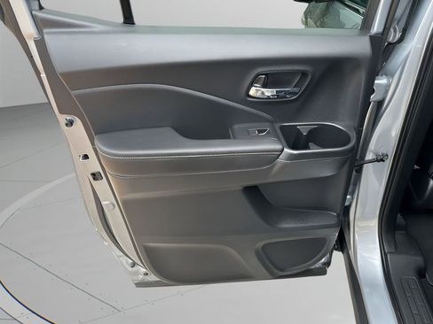 Used 2025 Honda Ridgeline RTL image 17