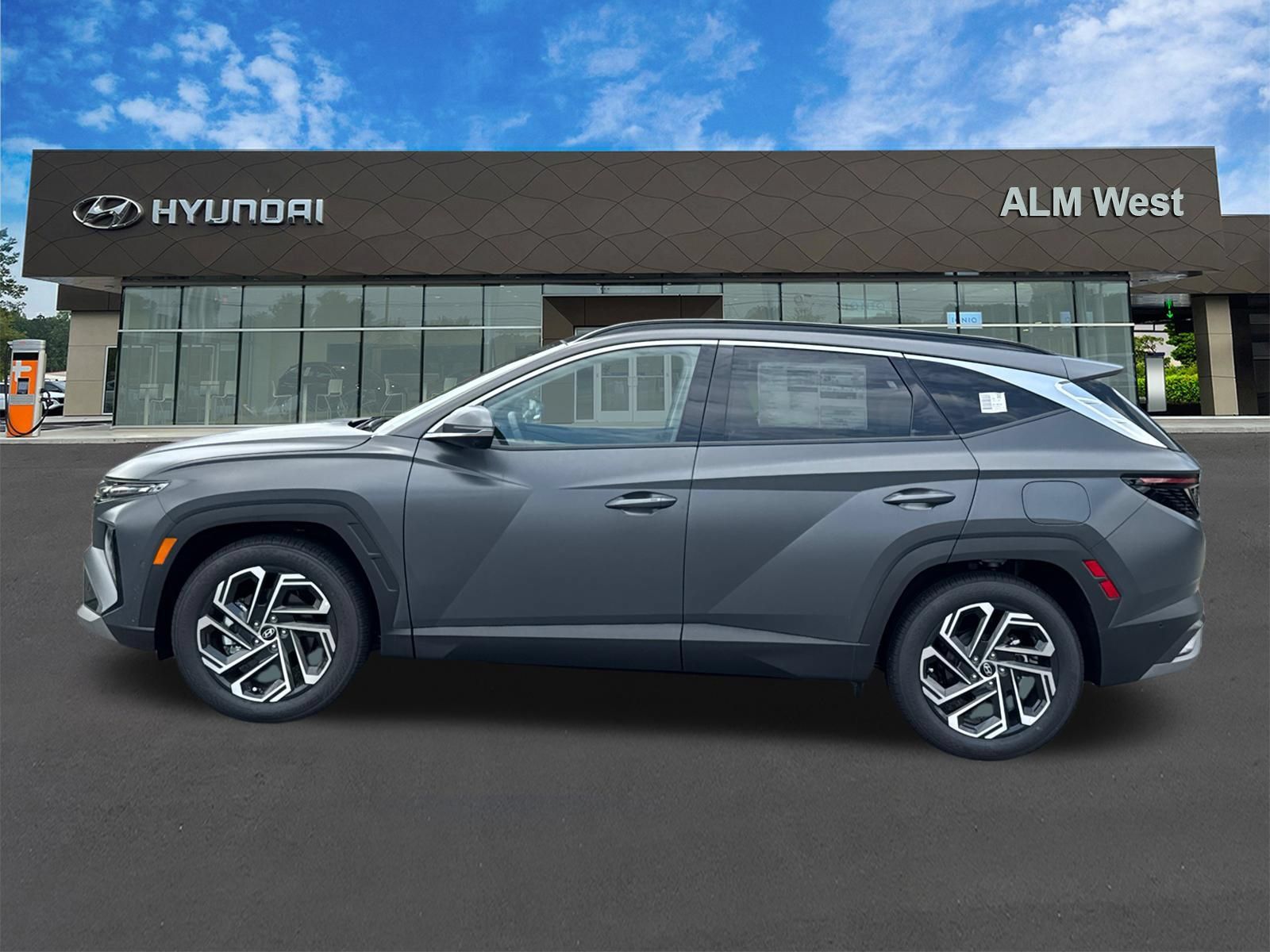 New 2026 Hyundai Tucson Limited FWD image 9