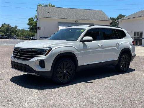 Used 2026 Volkswagen Atlas SE w/ Black Wheel Package FWD image 28