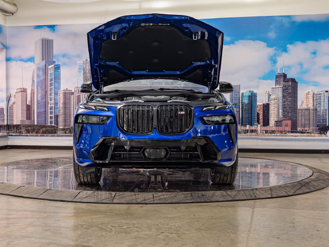 Used 2026 BMW X7 M60i w/ M Sport Professional Package AWD/4WD image 4