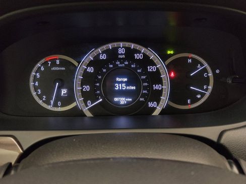 Used 2017 Honda Accord Touring image 23