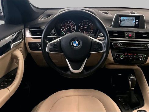 Used 2017 BMW X1 sDrive28i FWD image 5