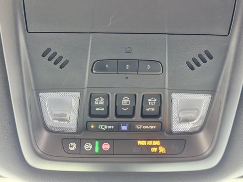 Used 2024 Buick Enclave Avenir AWD/4WD image 61