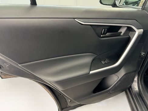 Used 2024 Toyota RAV4 LE image 27