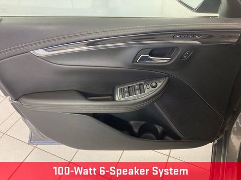 Used 2017 Chevrolet Impala Premier w/ Enhanced Convenience Package image 12