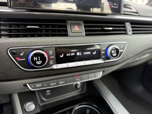 Used 2022 Audi A4 2.0T Premium Plus w/ Premium Plus Package image 37