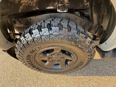 Used 2002 Toyota Tacoma PreRunner image 37