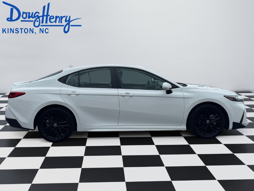 Used 2025 Toyota Camry SE w/ Multimedia Upgrade Package FWD image 6