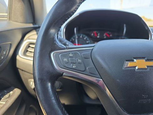 Used 2018 Chevrolet Equinox LT image 21