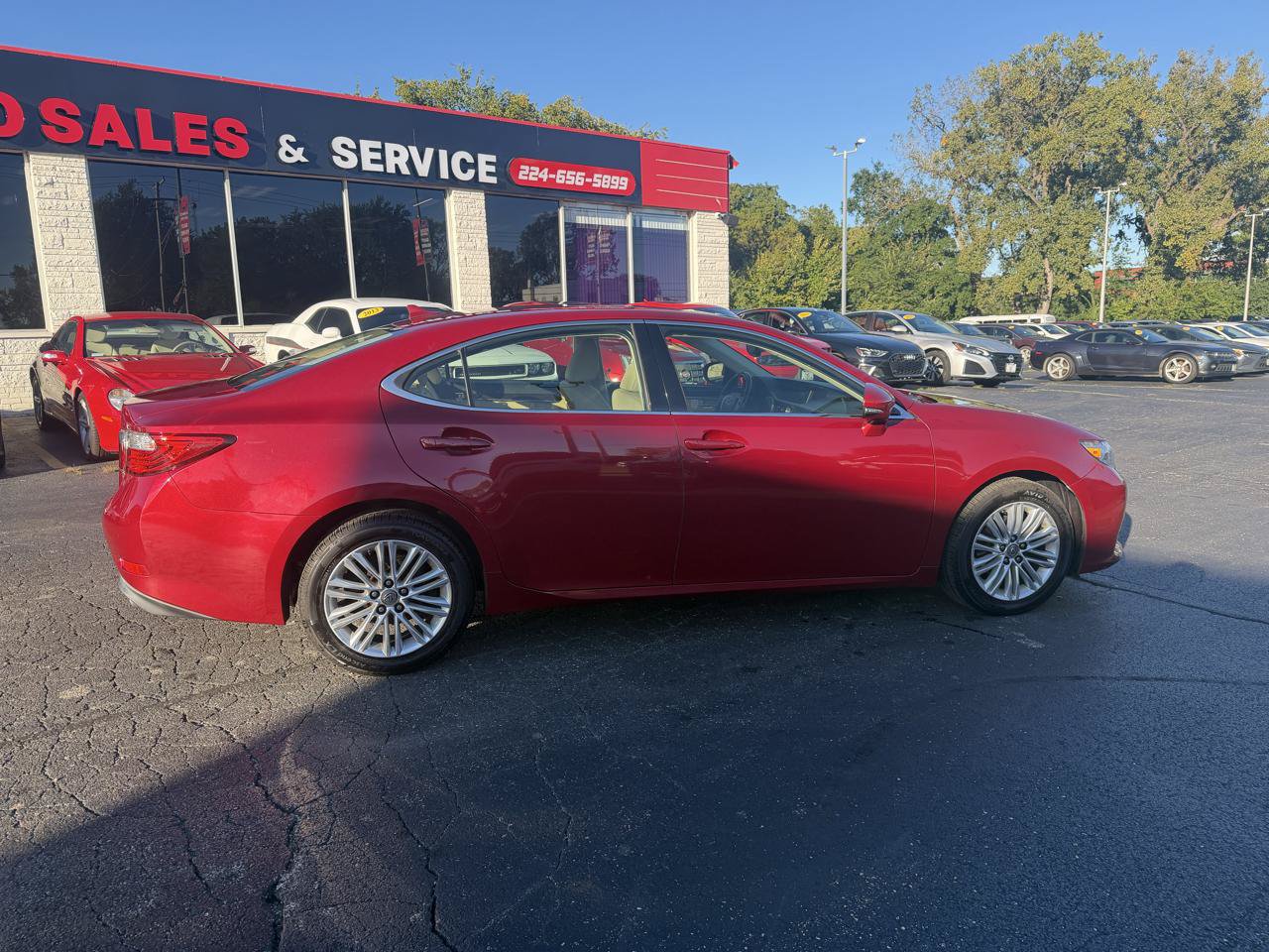Used 2014 Lexus ES 350 w/ Luxury Package FWD image 8