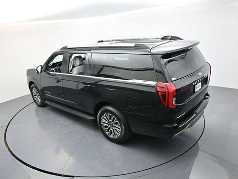 New 2026 Ford Expedition Max Platinum image 24