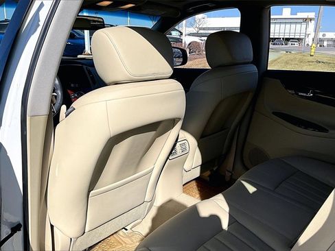 Certified 2017 INFINITI QX50 AWD w/ Premium Plus Package image 31