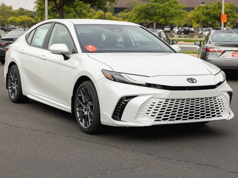 New 2026 Toyota Camry XSE FWD image 3