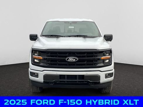 New 2025 Ford F150 XLT w/ Equipment Group 302A MID image 8