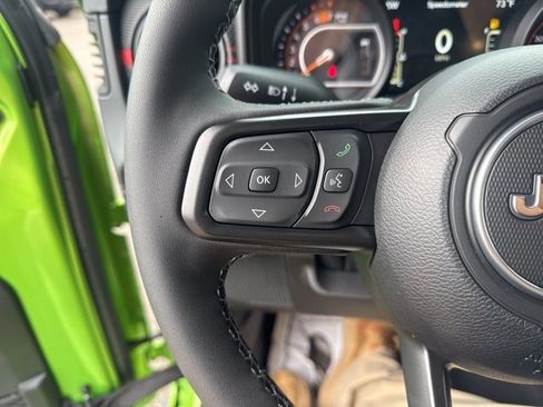 New 2025 Jeep Wrangler Unlimited Rubicon image 19