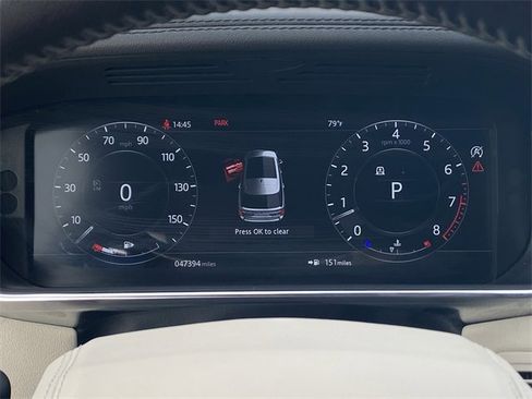 Used 2021 Land Rover Range Rover image 11