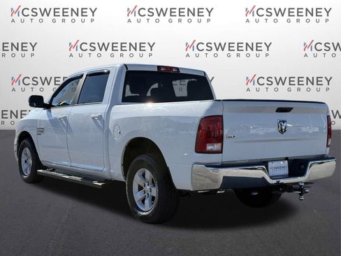 Used 2021 RAM 1500 Classic SLT image 3