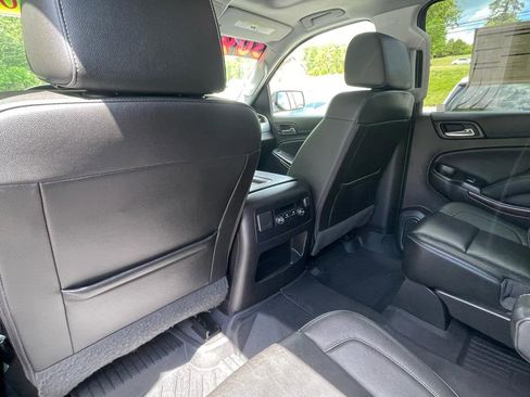 Used 2019 GMC Yukon XL SLT AWD/4WD image 22