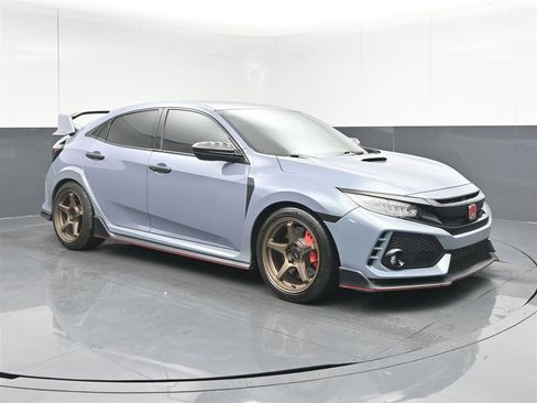 Used 2019 Honda Civic Type R image 1