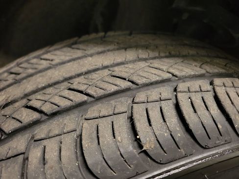 Used 2020 Chrysler Pacifica Limited image 12