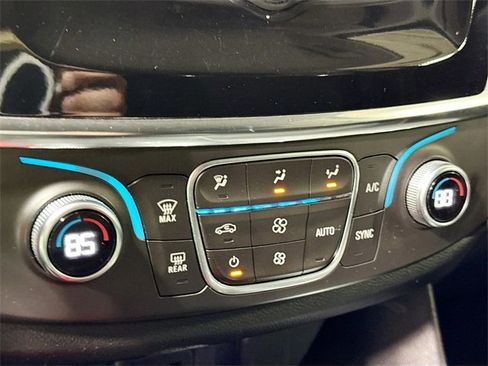 Used 2018 Chevrolet Traverse LS image 22