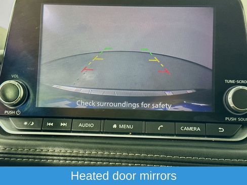 Used 2023 Nissan Rogue SV image 17