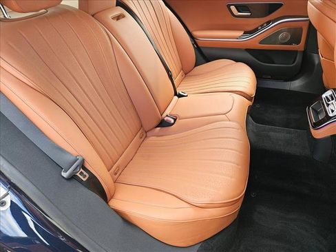 Used 2023 Mercedes-Benz S 500 S 500 image 19
