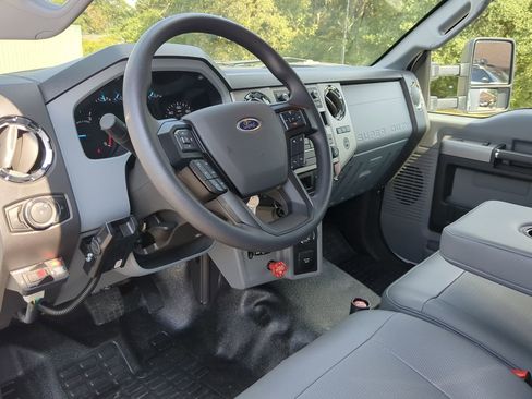 New 2026 Ford F750 2WD Regular Cab Super Duty image 13
