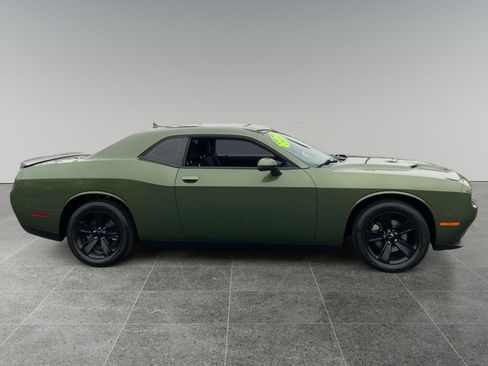Used 2023 Dodge Challenger SXT RWD image 6