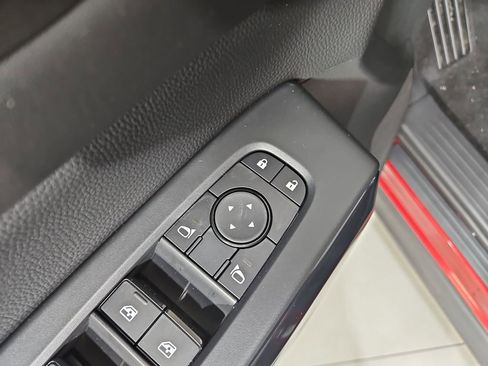 New 2026 Nissan Pathfinder SV AWD/4WD image 11