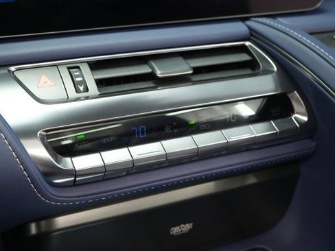 Used 2024 Lexus LC 500 Convert w/ Inspiration Series image 62