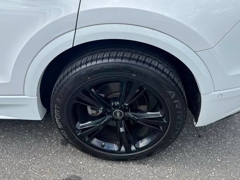Certified 2023 Audi Q8 Premium Plus w/ Premium Plus Package AWD/4WD image 11