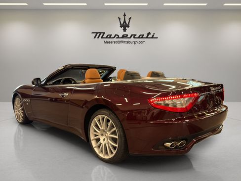 Used 2015 Maserati GranTurismo Convertible RWD image 8