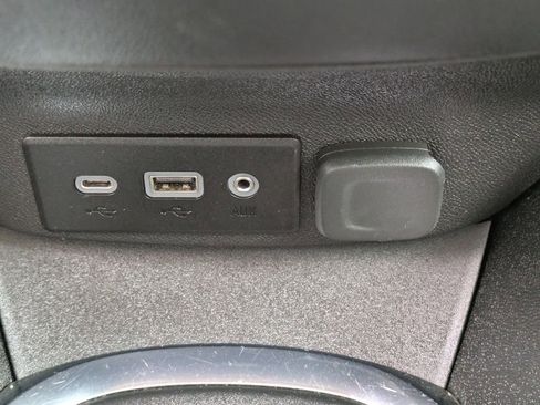 Used 2023 Chevrolet Malibu LT image 20