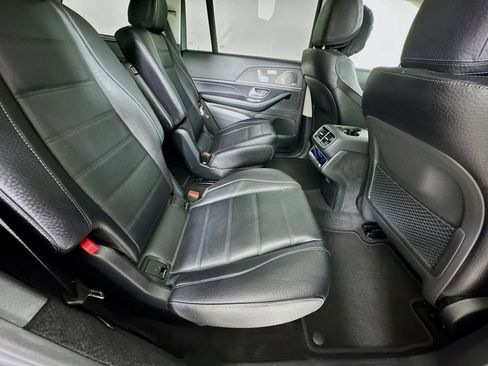 New 2026 Mercedes-Benz GLS 450 4MATIC image 31