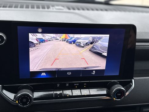 Used 2023 Chevrolet Colorado Trail Boss image 25