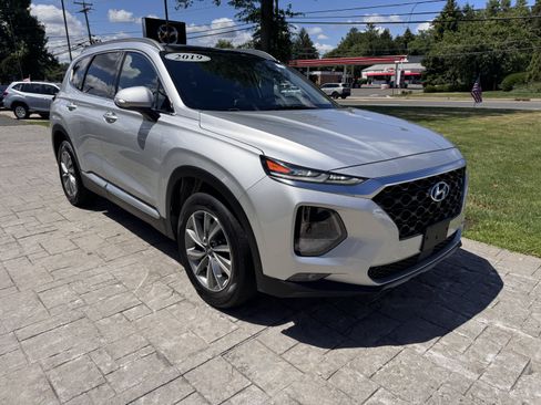 Used 2019 Hyundai Santa Fe AWD image 16