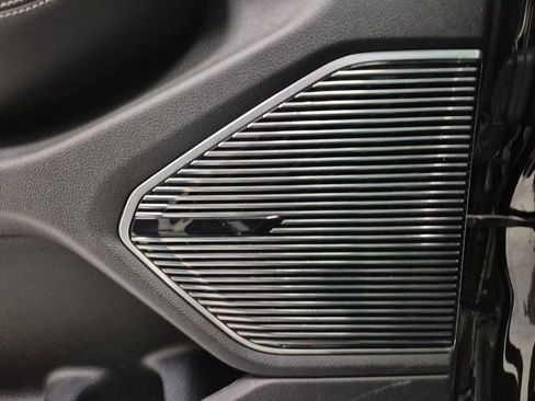 Used 2022 Jeep Grand Cherokee L Overland w/ Advanced Protech Group III image 25