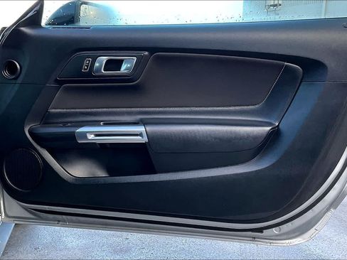 Certified 2023 Ford Mustang Convertible RWD image 27