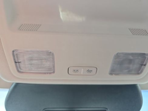 Used 2025 Ford Escape Active w/ Cold Weather Package image 33